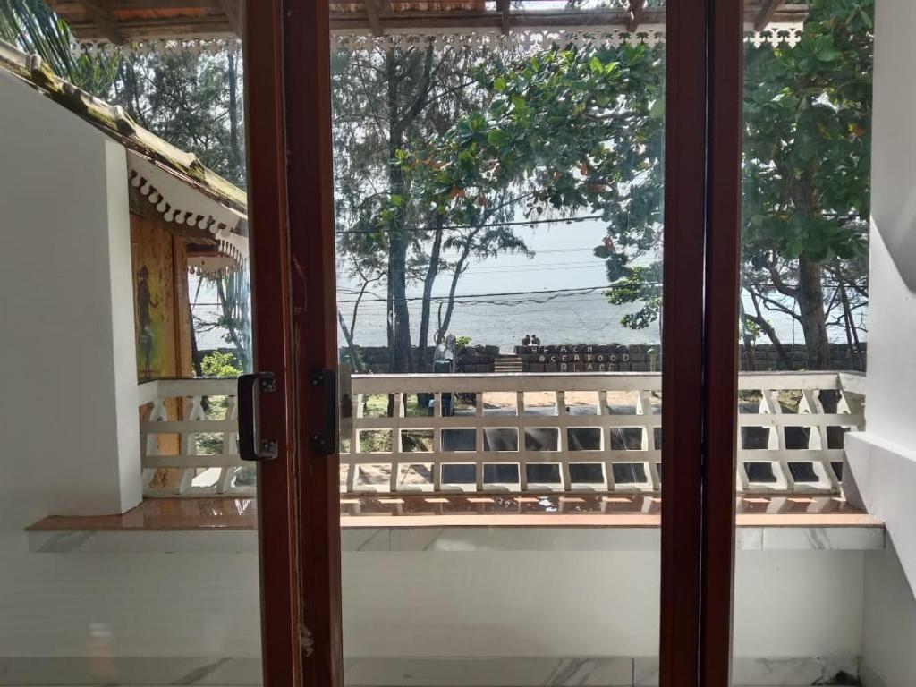 Ocean View Beach Homes Cherai