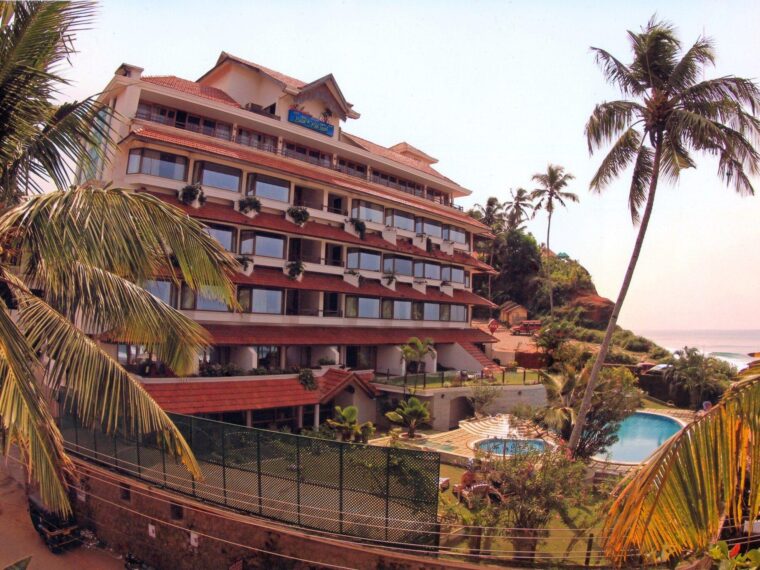 Hindustan Beach Retreat Varkala, beachfront resort Varkala, sea view resort Varkala, Papanasam Beach resort, Varkala beach accommodation, family resort Varkala, Kerala beach resort
