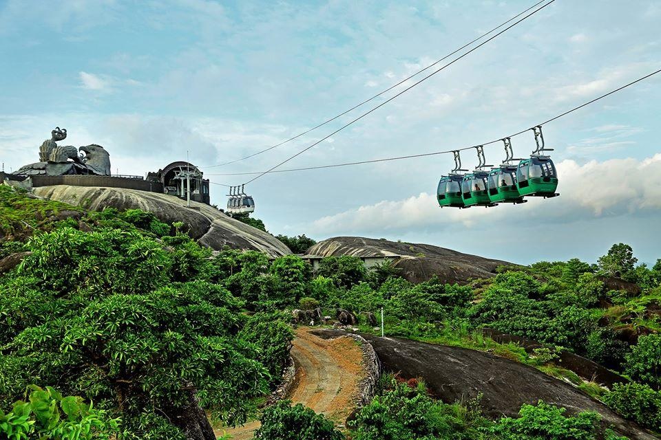 Cable Car Ride to Jatayu Rock