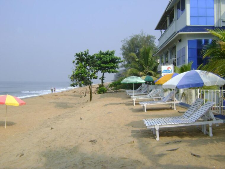 ealine Beach Resort Cherai